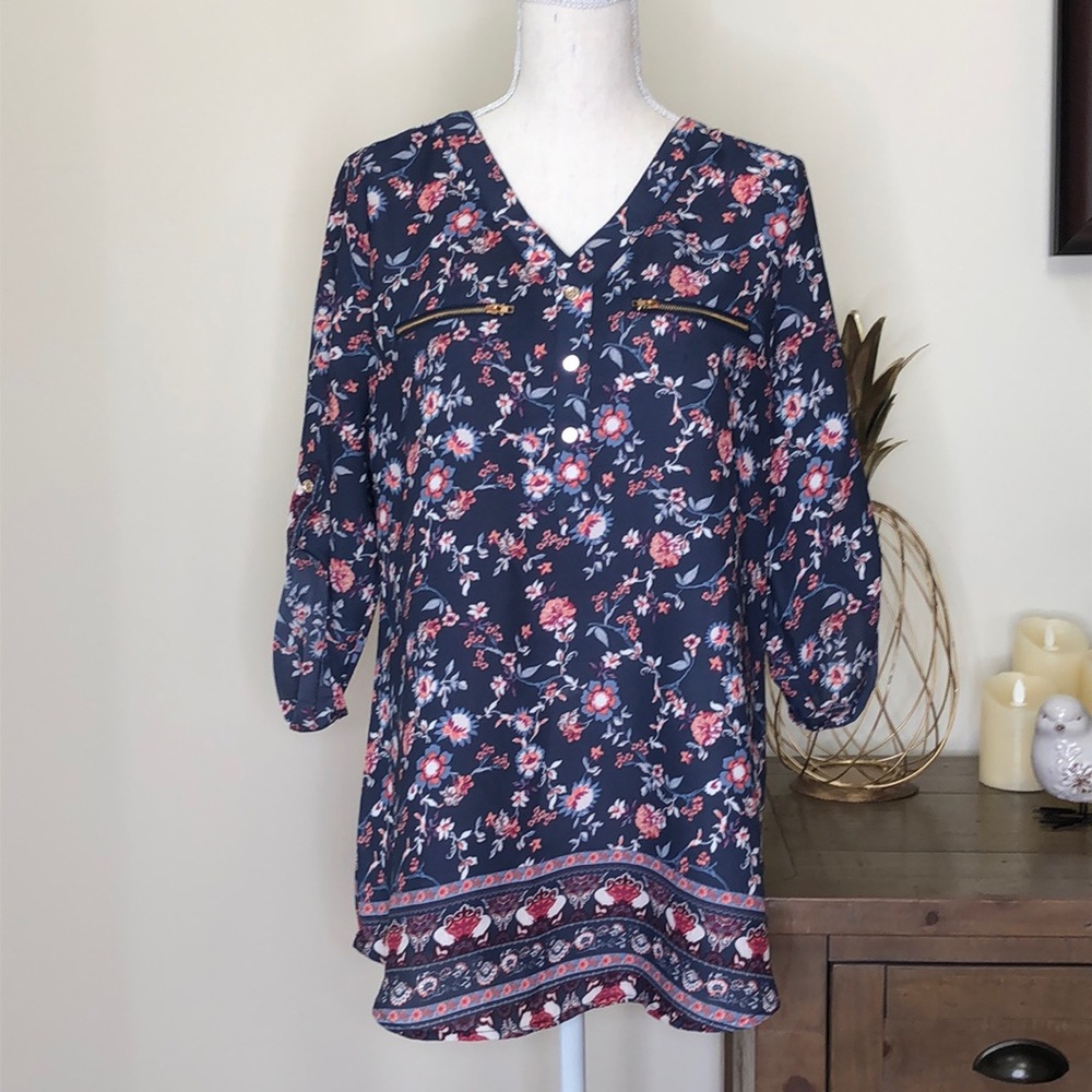 Wishful Park 3/4 sleeved tunic blouse Large